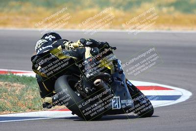 media/Apr-30-2023-CRA (Sun) [[020fcf5d43]]/Race 11-600 Expert Superbike/